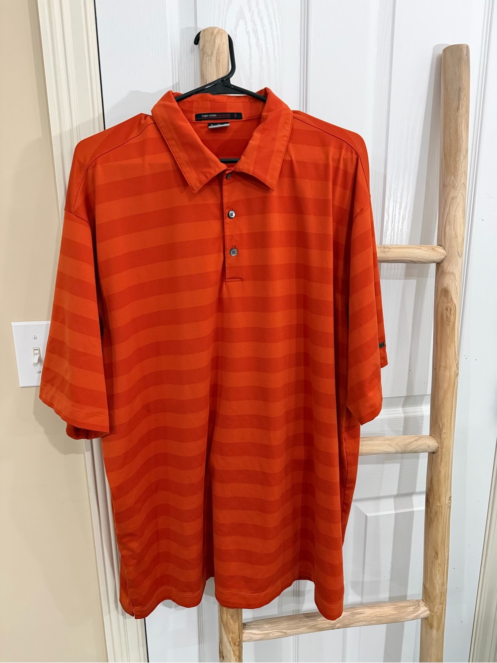 NIKE Tiger Woods Collection Polo Shirt Men's XL Orange Striped Dri-Fit Golf